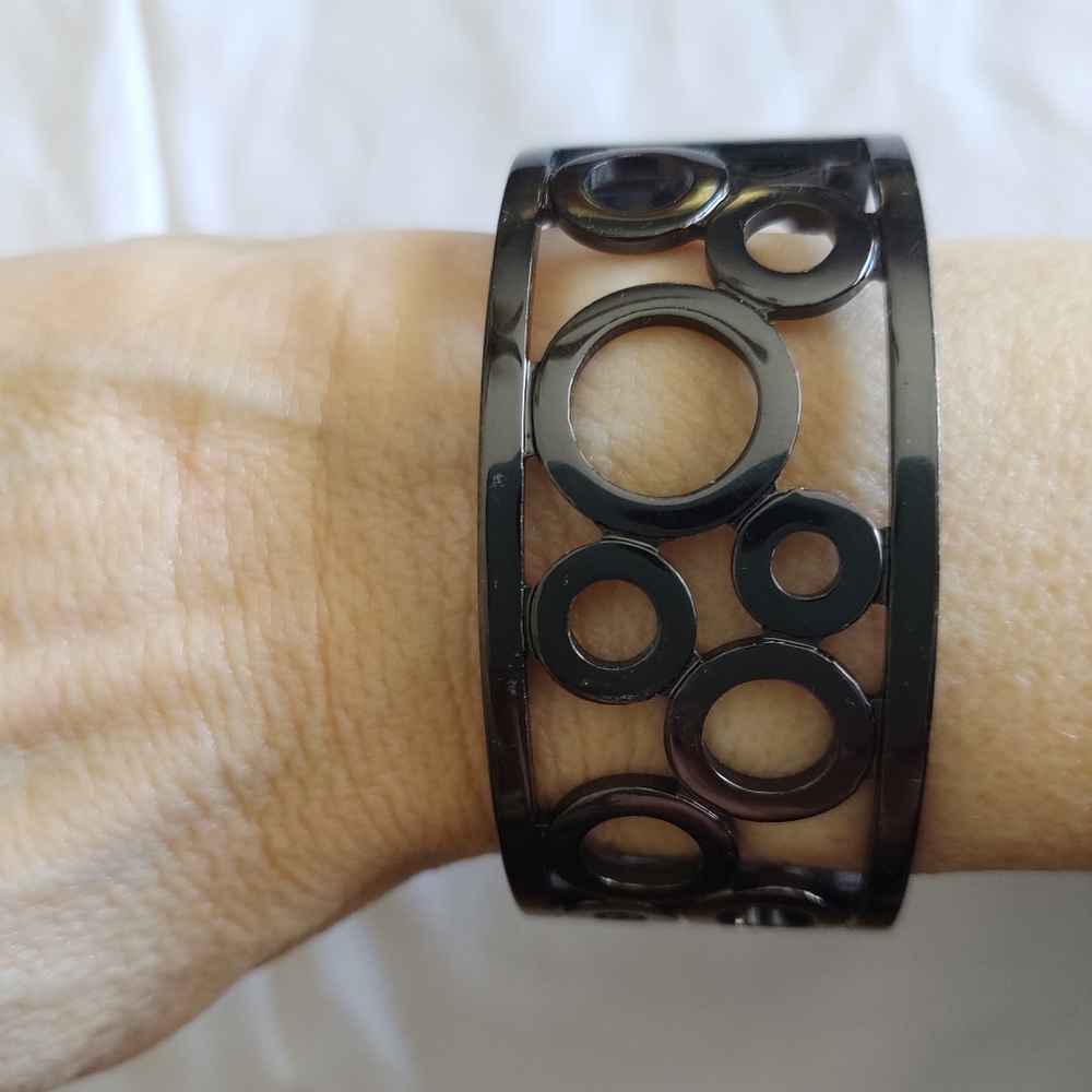 Vintage Spring Closure Bracelet - image 2